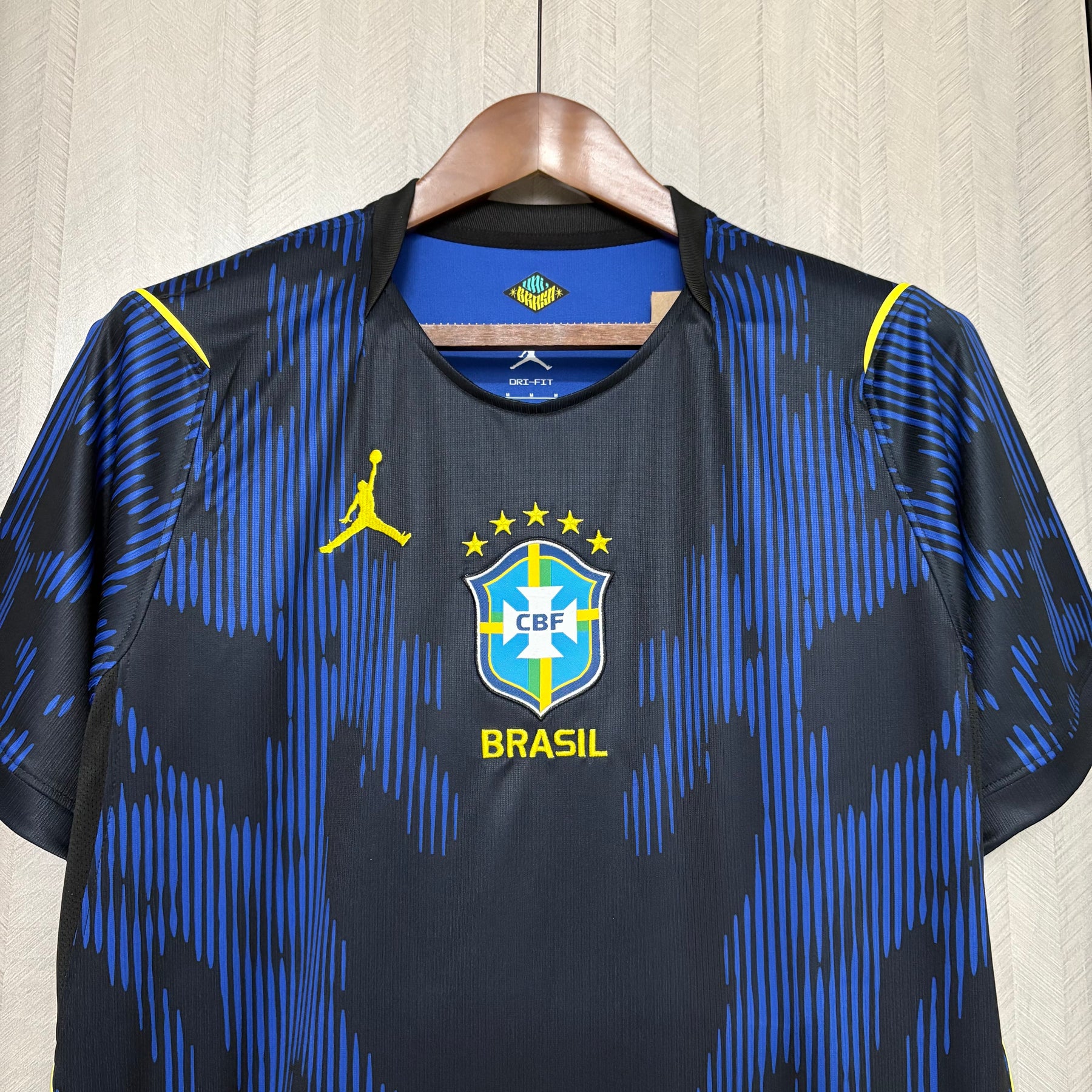 Camisa Brasil - 2026 Away Versão Torcedor