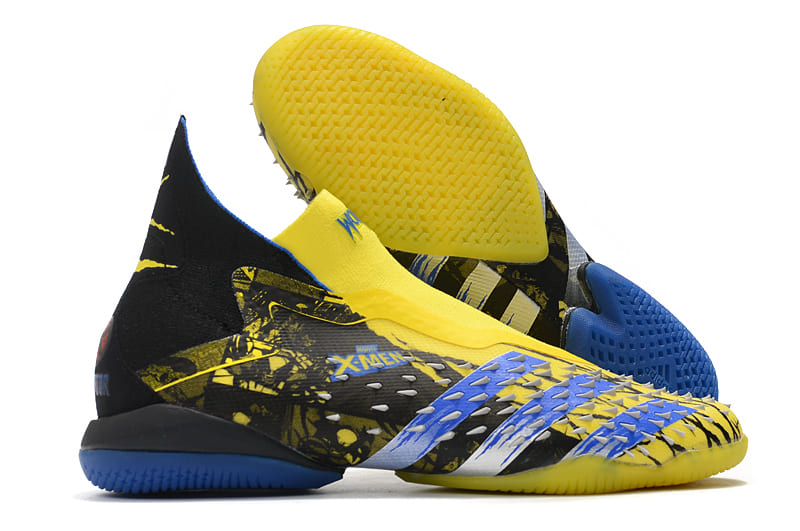 Chuteira Adidas Predator Freak - Futsal