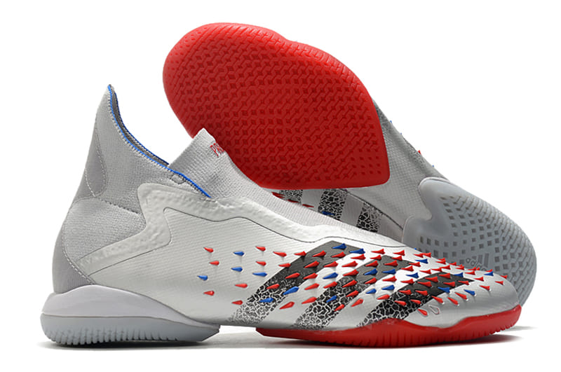 Chuteira Adidas Predator Freak - Futsal