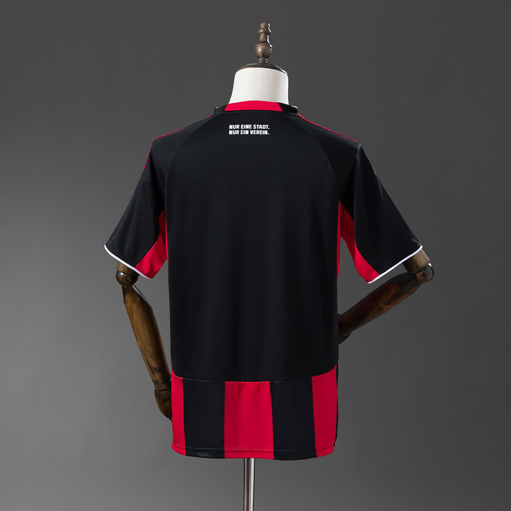 Camisa Frankfurt - 2025/26 Home Versão Torcedor