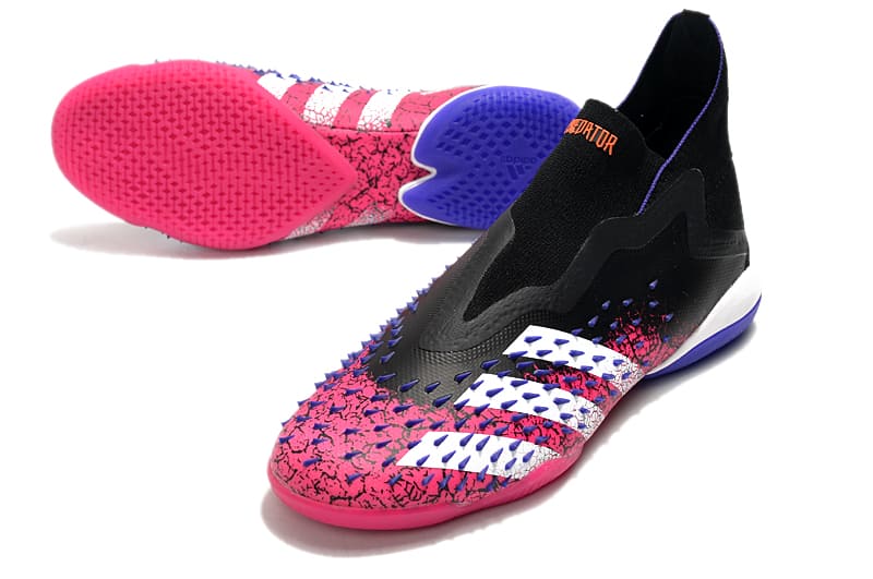 Chuteira Adidas Predator Freak - Futsal