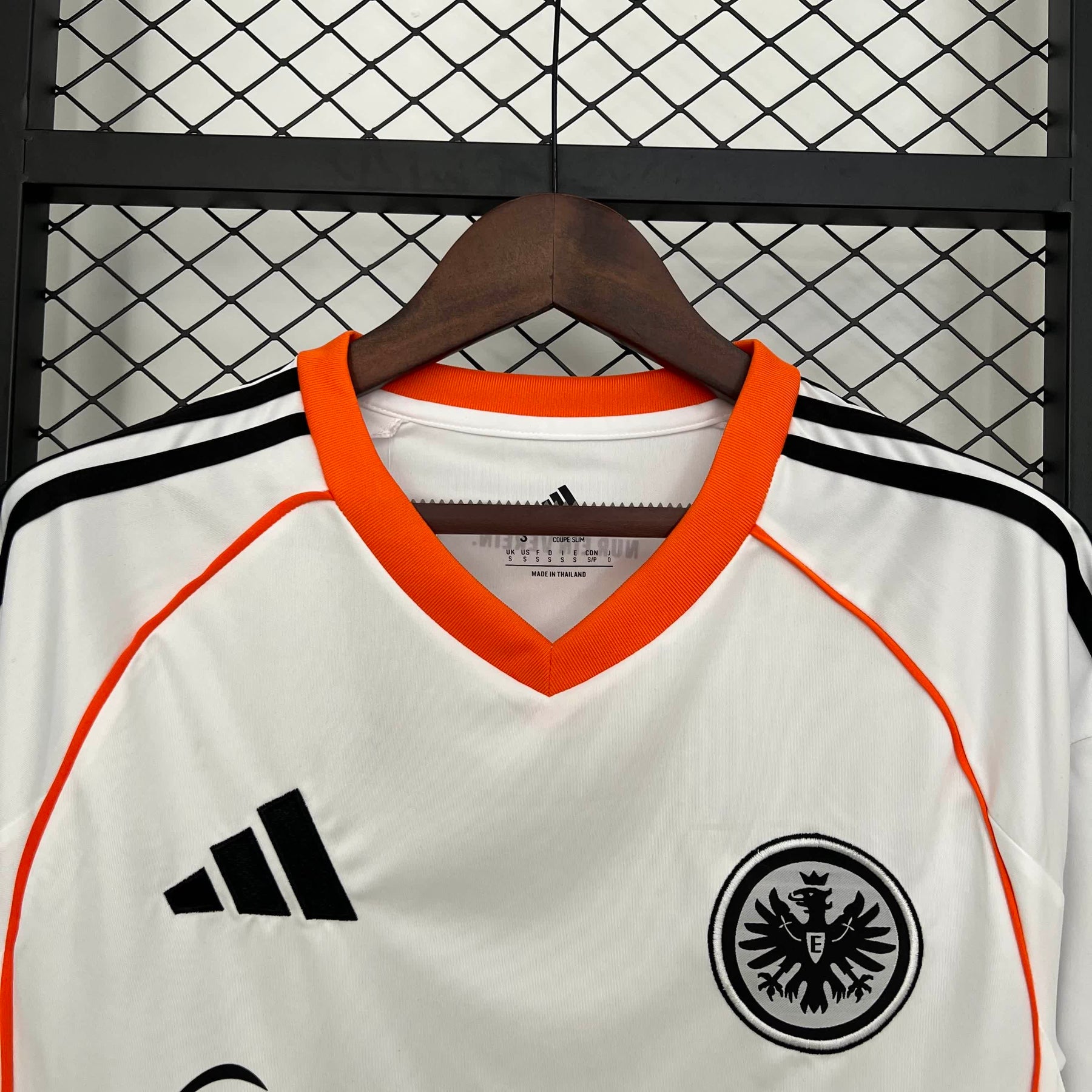 Camisa Frankfurt - 2025/26 Away Versão Torcedor