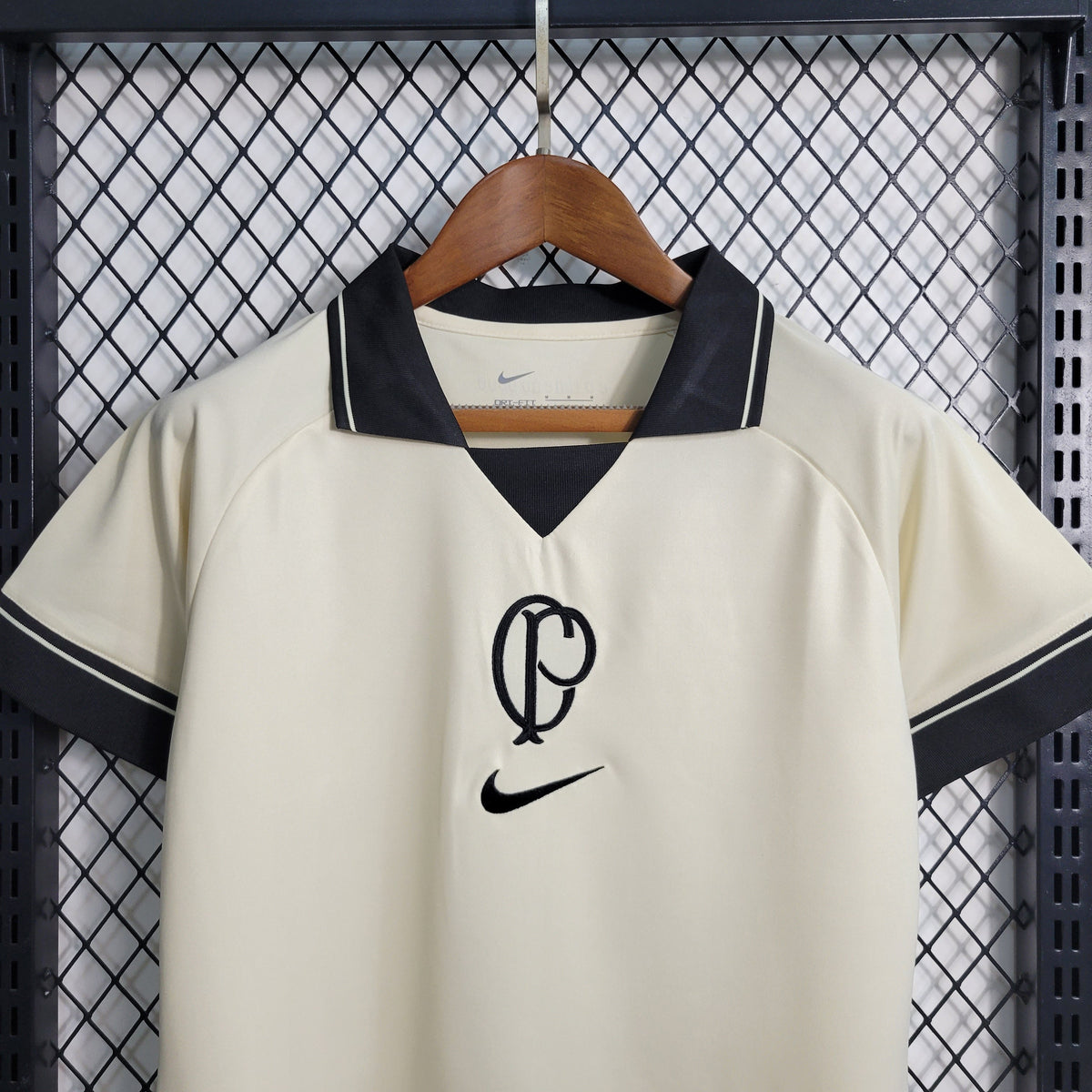 Camisa Timão Edição Especial 23/24 - Torcedor Feminina