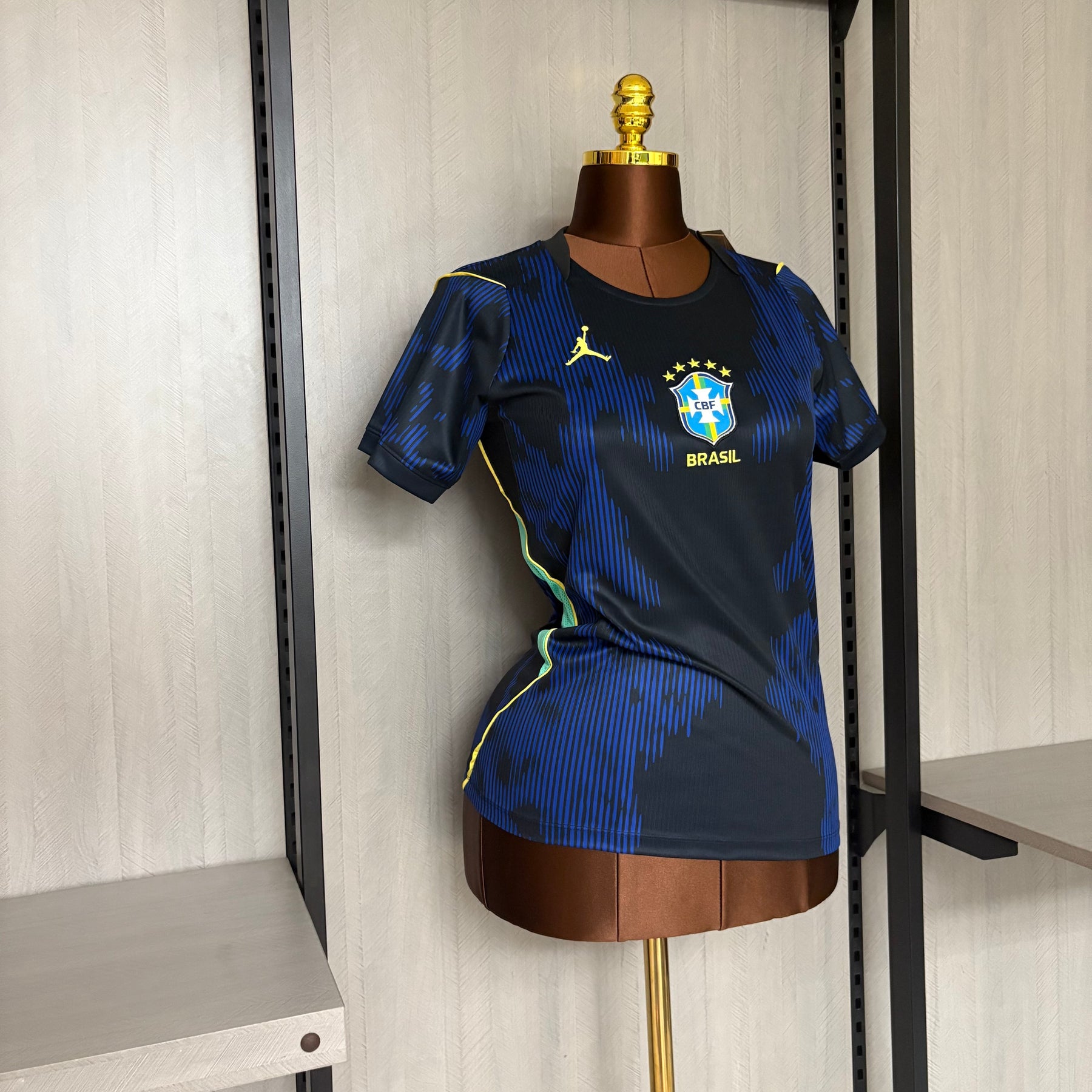 Camisa Brasil - 2026 Away Feminina Versão Torcedor