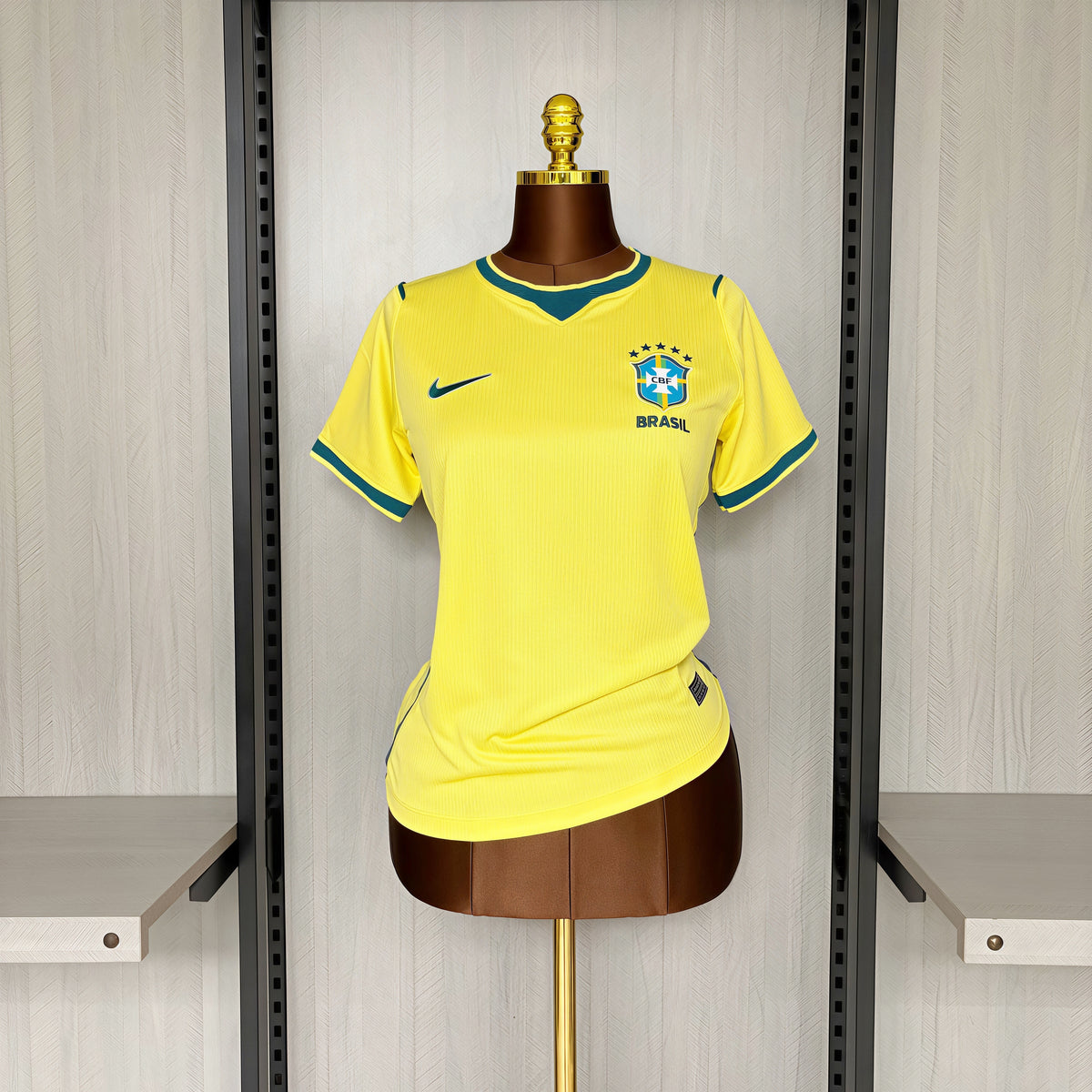 Camisa Brasil - 2026 Home Feminina Versão Torcedor