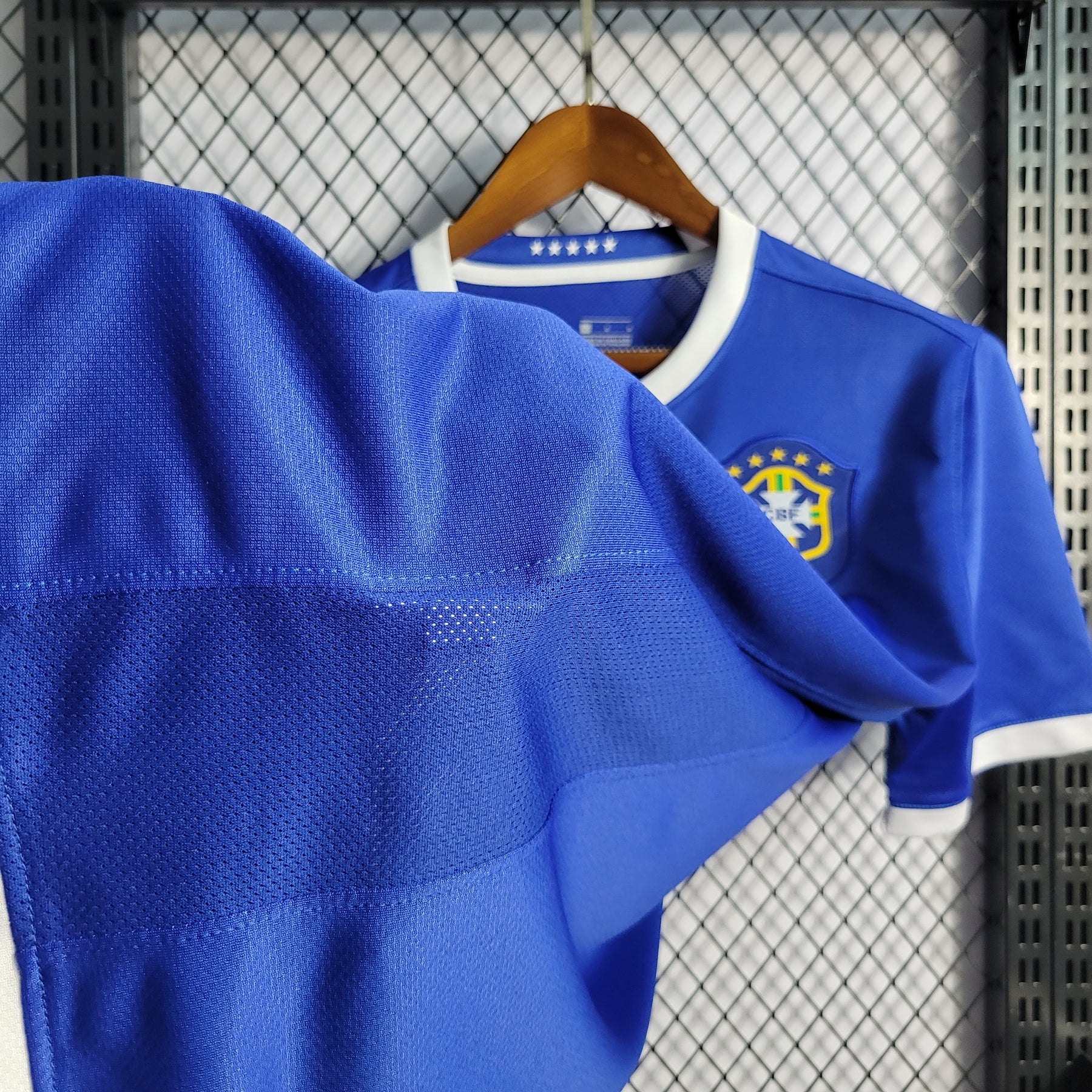 Camisa Brasil Retrô - 2006 Away